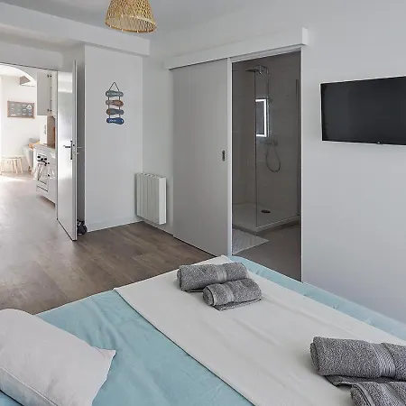 Apartament Recent 3 A 200m Et Commerces